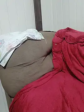 Lupita_sol live cam on StripChat