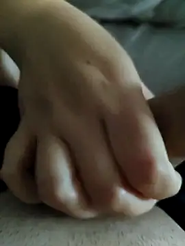 MadaamJizz_DickLewd webcam