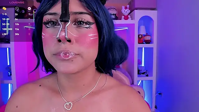 miss___megan live cam on StripChat
