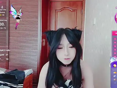 qiao-520 live cam on StripChat