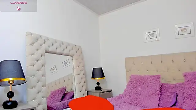 carlaperez_ webcam
