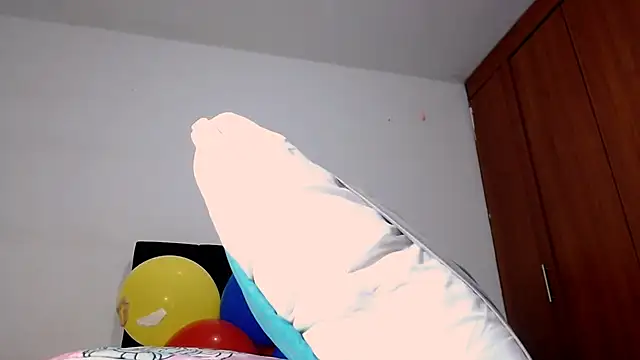 Van3orgasm4me webcam