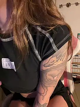 QueenCat222 webcam