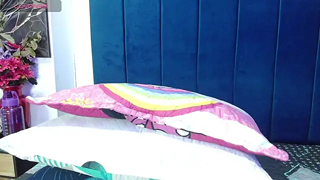 Exotic_wish webcam