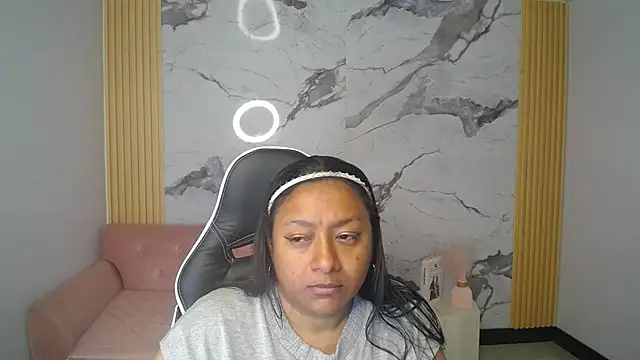 Alicia1_ch webcam