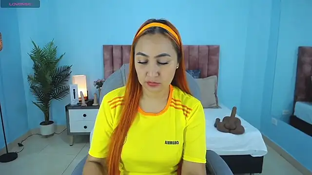 nana_levy webcam