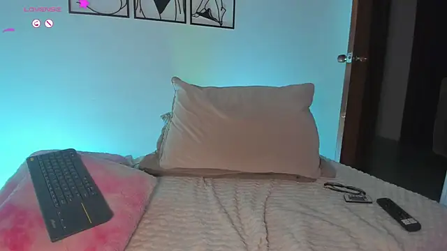 777AylinZ webcam
