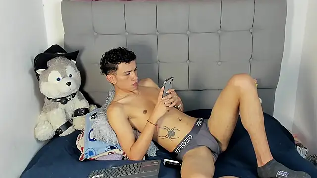 jeims_hotboy webcam