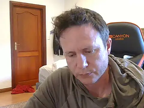 TroyDieselXXX webcam