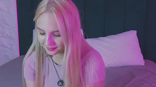 Sky_Cutie webcam