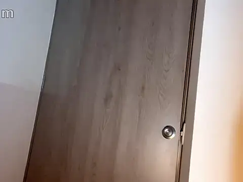 strongManLatino webcam