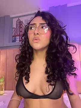 ninacrave_ webcam