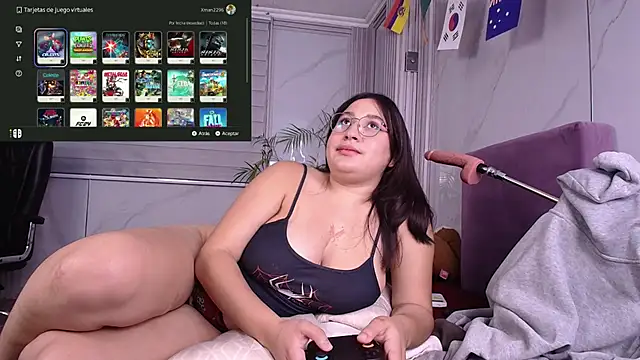 CrystalFairy007 webcam