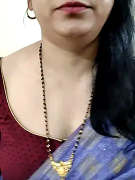 Yazhini-Cam webcam