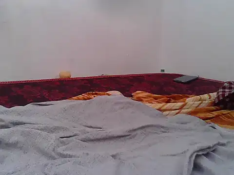 sexy_petite22 - Sexy_Petite22's free webcam - UK Sex Cams