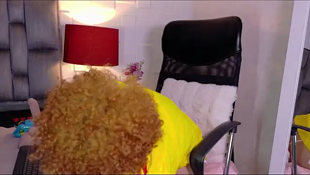 KeiryGinger webcam