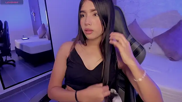 megan_thorp webcam