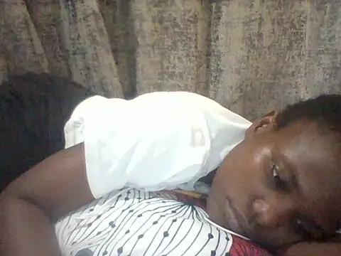tina_2030 webcam
