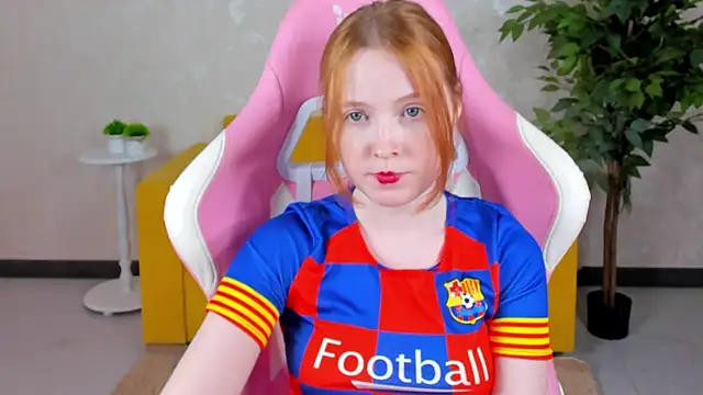 ari-kittyy webcam