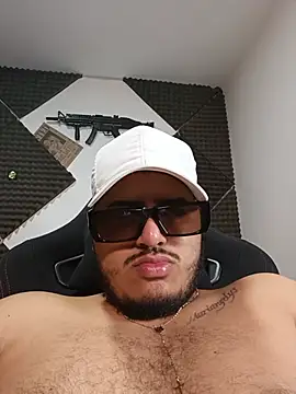 ThEblackhot19 webcam