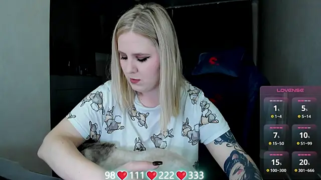 Olivia_Munk webcam