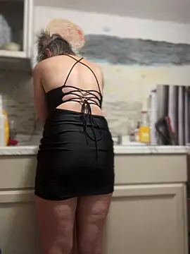 sexyb214 (F milf) - Hi