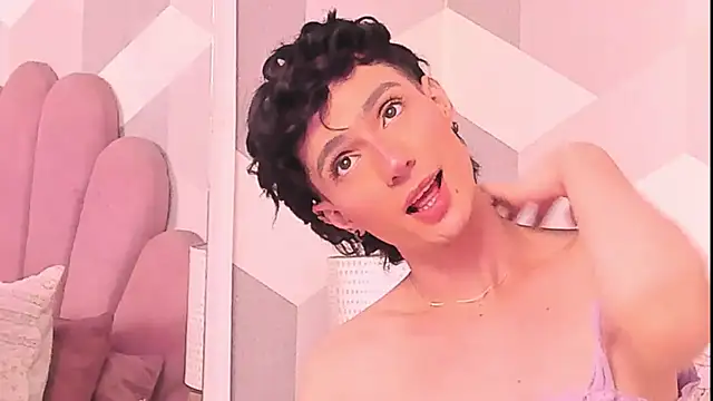 KylieMonnett webcam