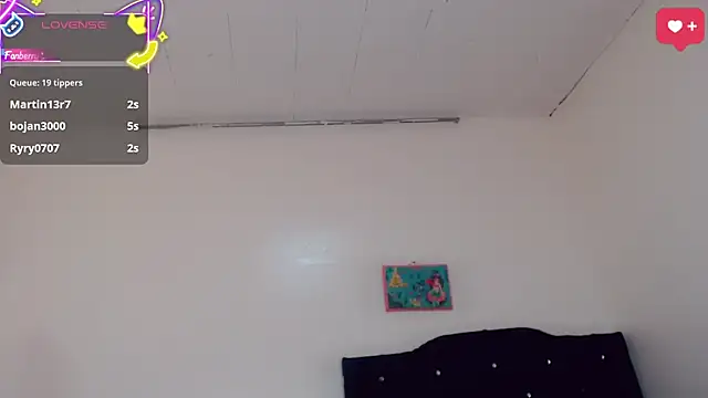 Oriana_braom webcam