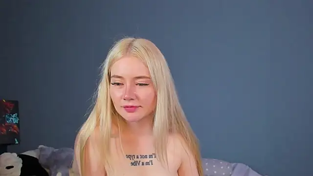 Lillie_Berry webcam