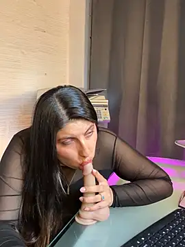 Sally_Dvine webcam