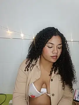 BrianaSweetxxx webcam