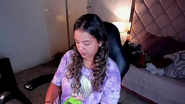 dulce_lyraa1 webcam