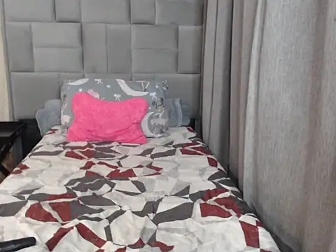 Wifey_Amanda webcam