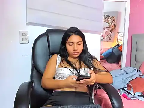 annie-0001 webcam