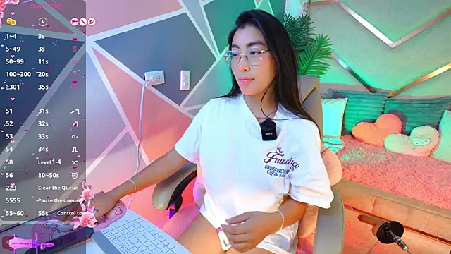 shanon- webcam