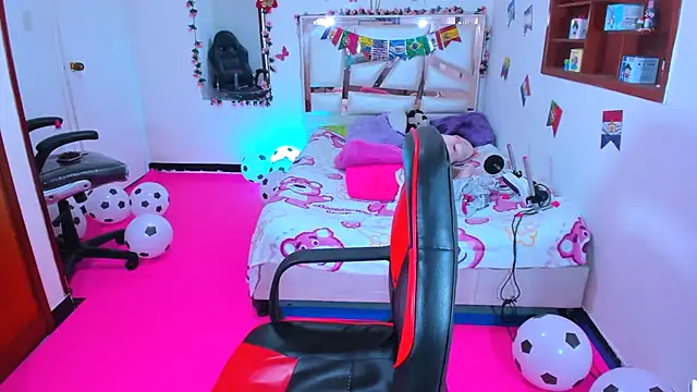 perlabeautiful webcam