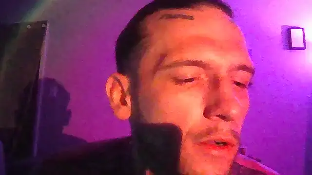 cruz815 webcam