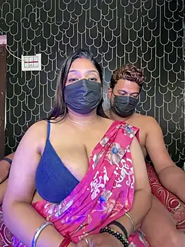 James_Jennifer_G webcam