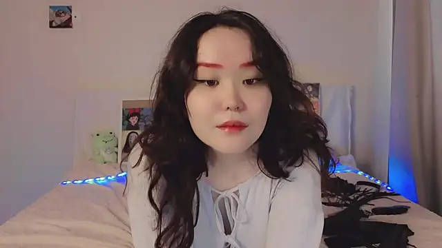 tsunade_chan webcam
