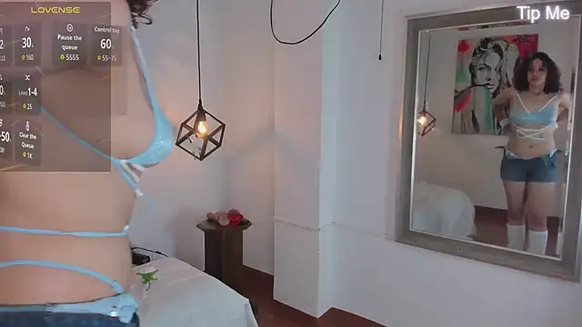curly_babe webcam