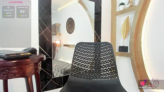 Vicky_Hottman's room