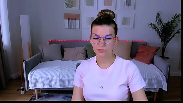 AnnaThorne webcam