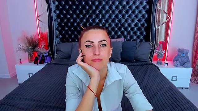 Rebecca_Diamond webcam