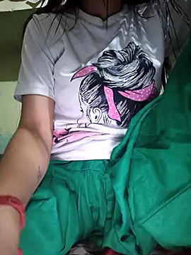 Hot_rashika_ live cam on StripChat