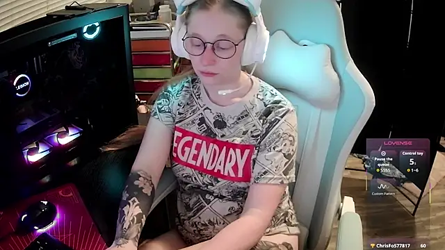lilyfoxxx (F young) - Get naked