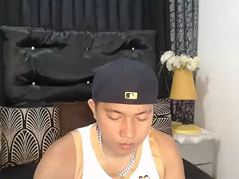 PRIMOLOVEXX webcam