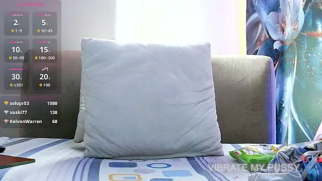 rouxinferno_cr live cam on StripChat