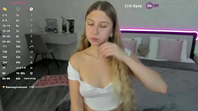 AureliaBliss_ webcam