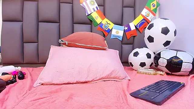 melany_roberts_ webcam