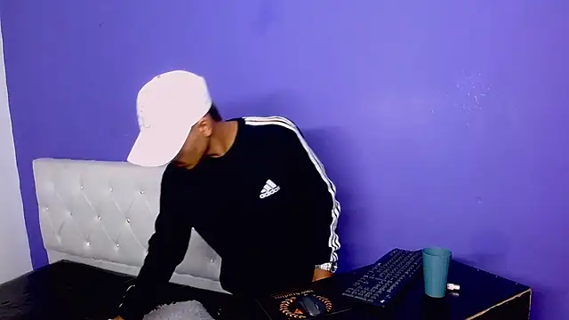 Angel_foxc13 webcam